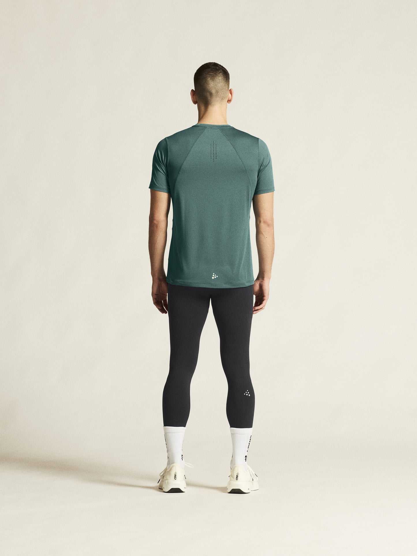 CRAFT ADV Essence SS Tee 2